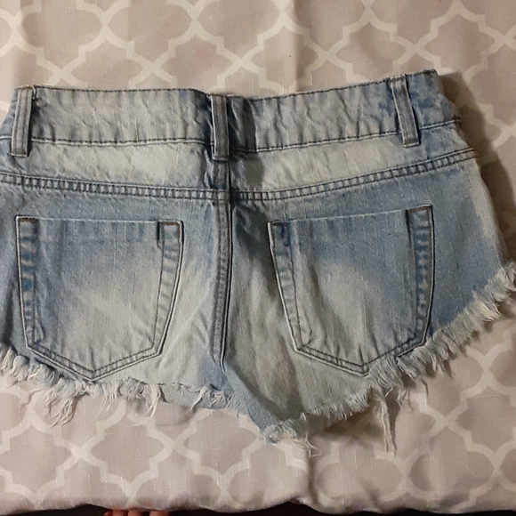 Jean shorts - Picture 2 of 2